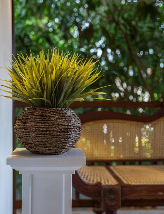 Ballarat Luxury Villa - Hikkaduwa Esterno foto
