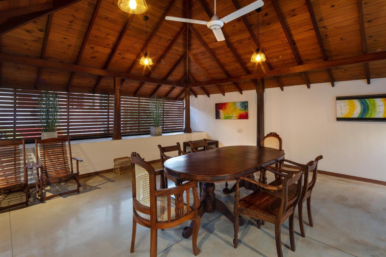 Ballarat Luxury Villa - Hikkaduwa Esterno foto