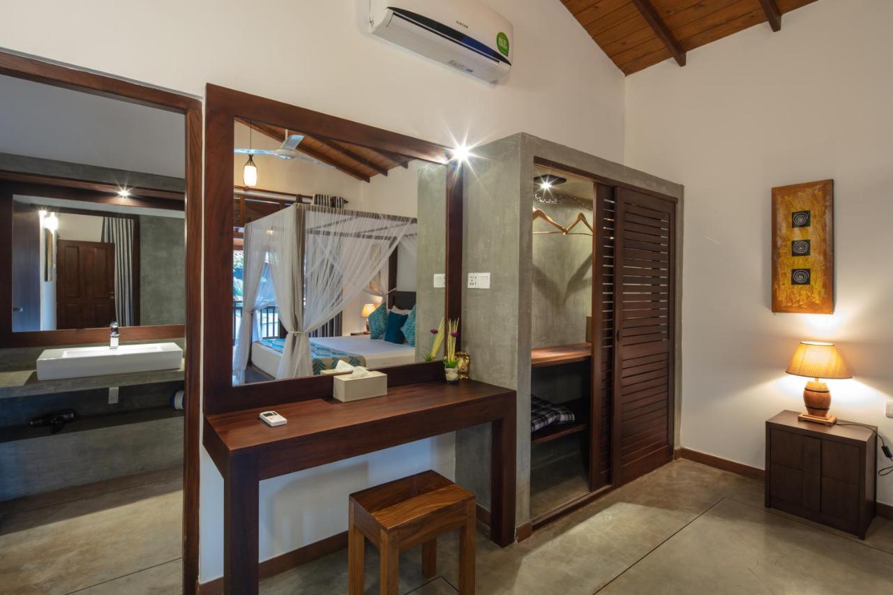 Ballarat Luxury Villa - Hikkaduwa Esterno foto