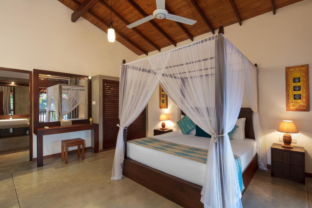 Ballarat Luxury Villa - Hikkaduwa Esterno foto